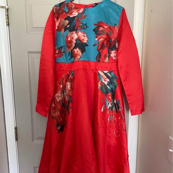 NWT beautiful red pattern high low dress size Large - Picture 1 of 5